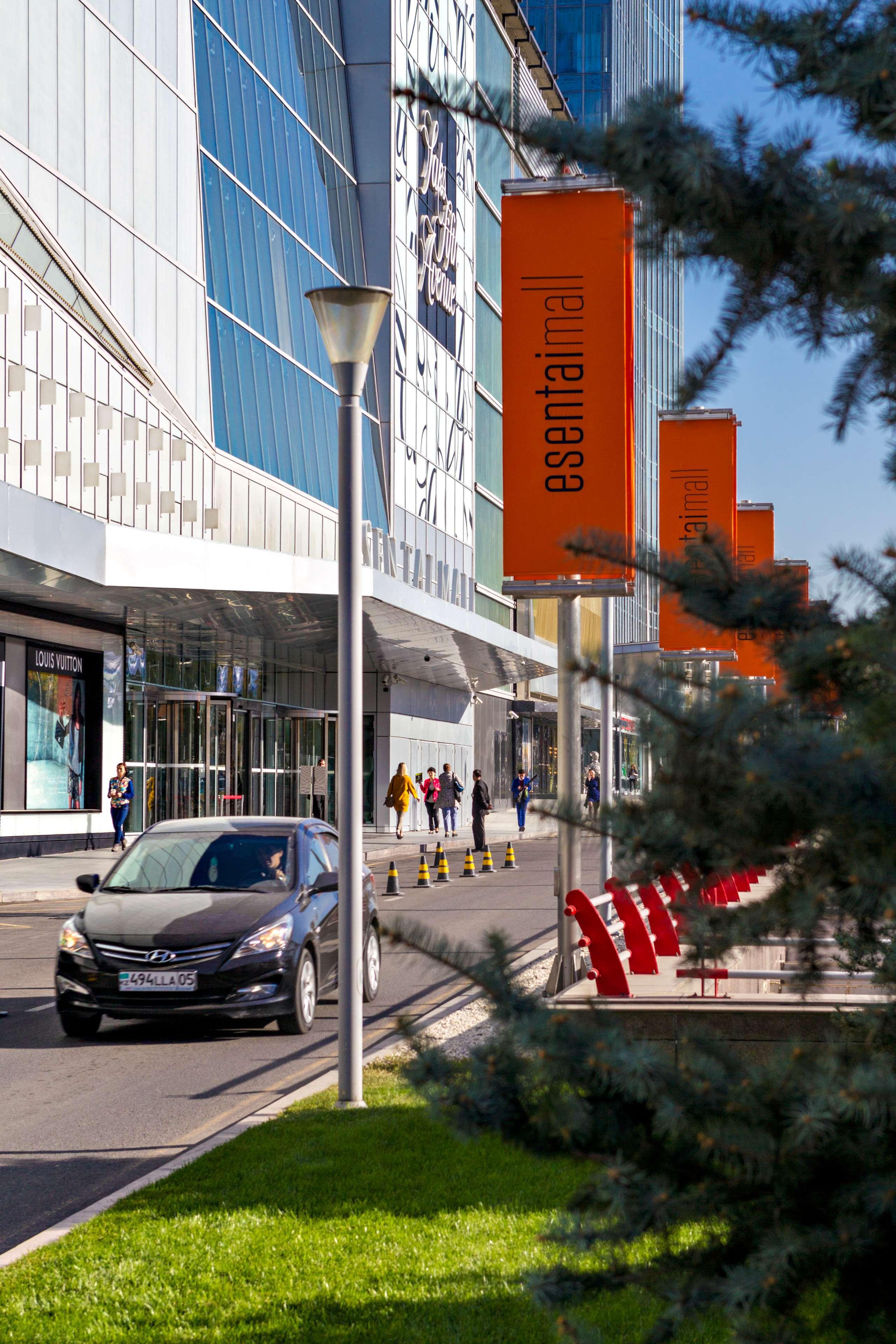 История Esentai Mall