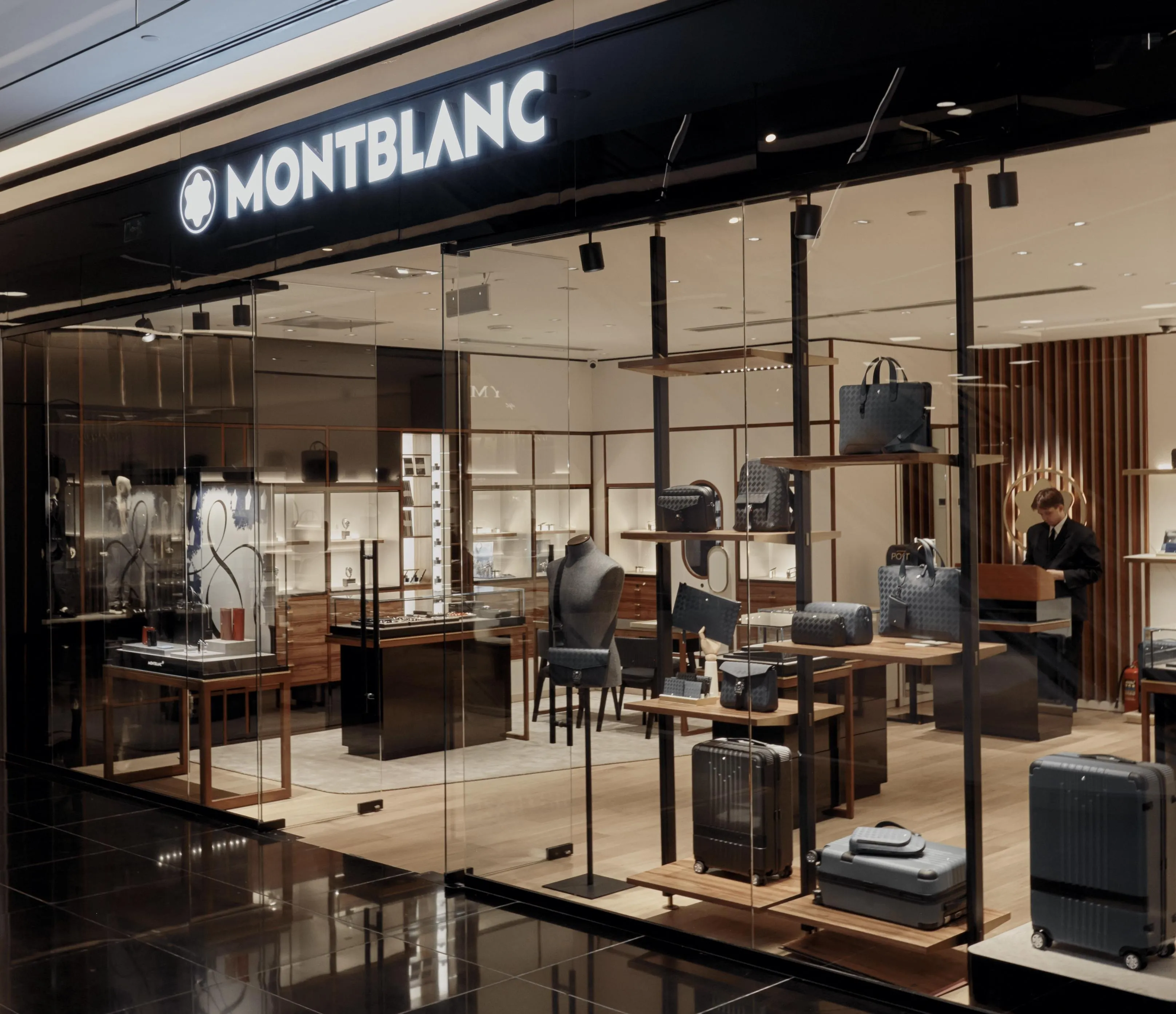 Открытие Montblanc в Esentai Mall