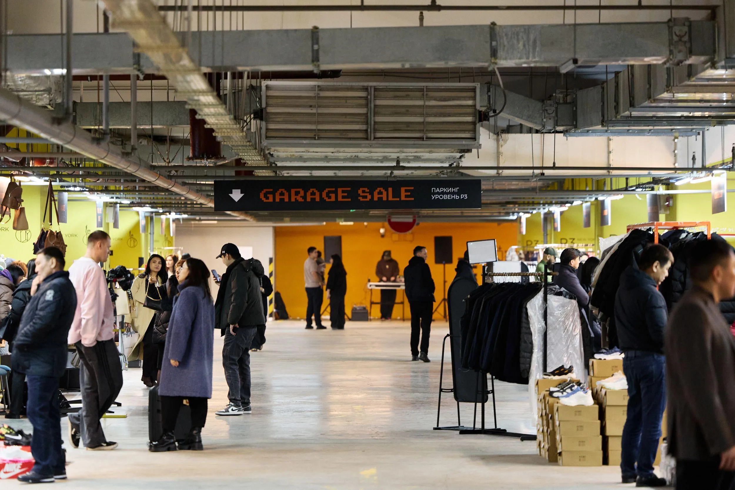 Зимний Garage Sale ’26 в Esentai Mall