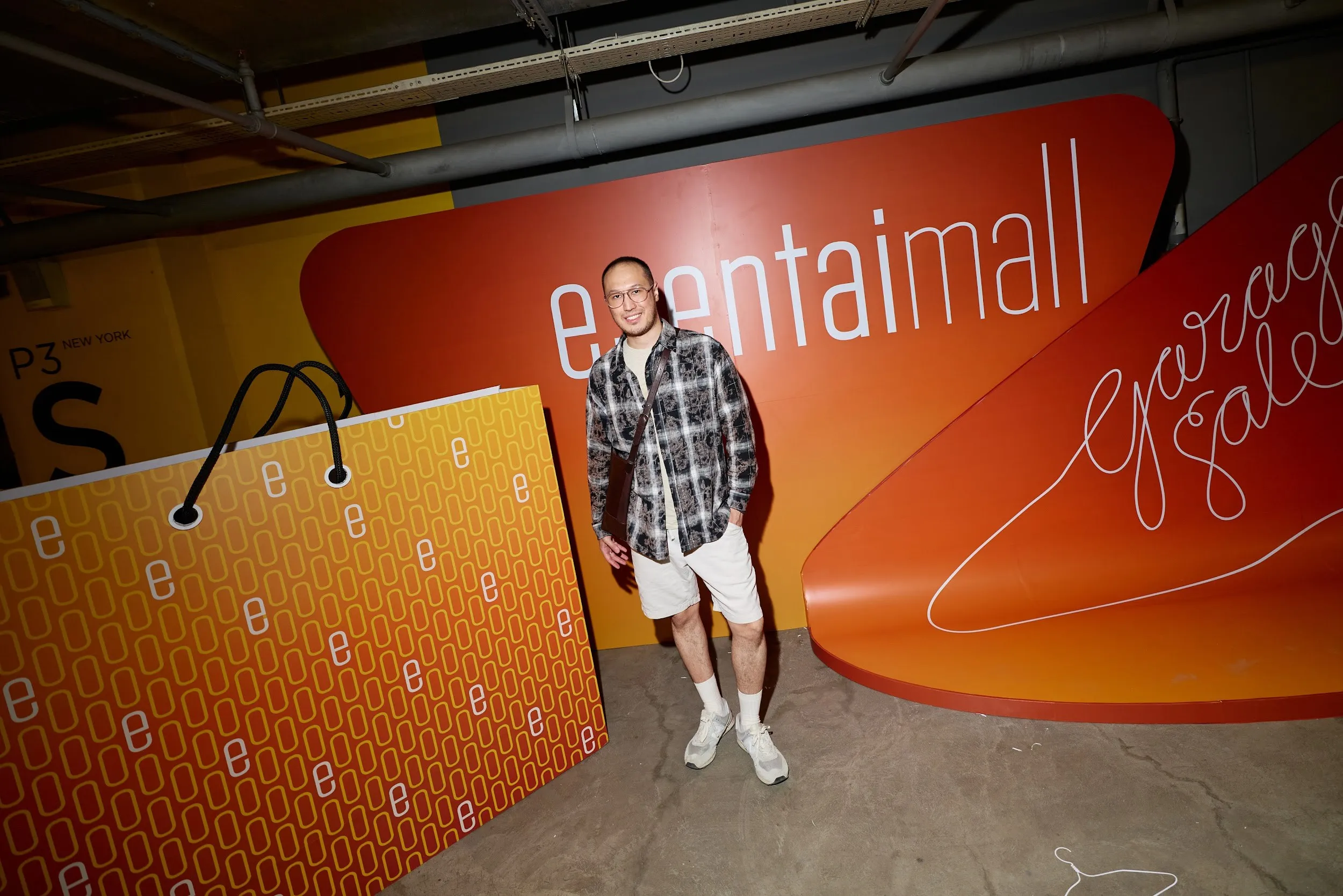 Летний Garage Sale в Esentai Mall 6