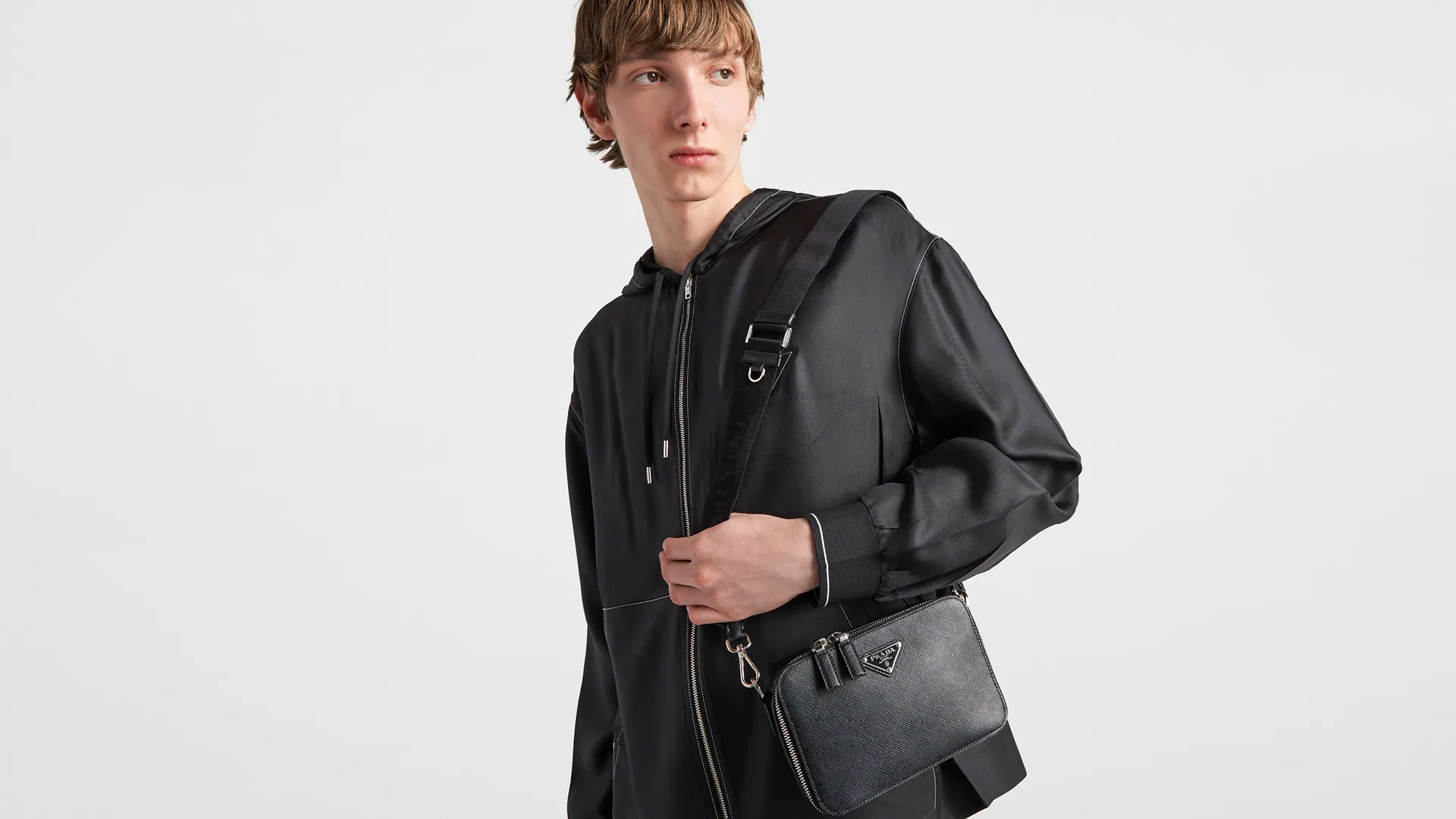 Открытие pop-up магазина Prada Holiday в Esentai Mall 7