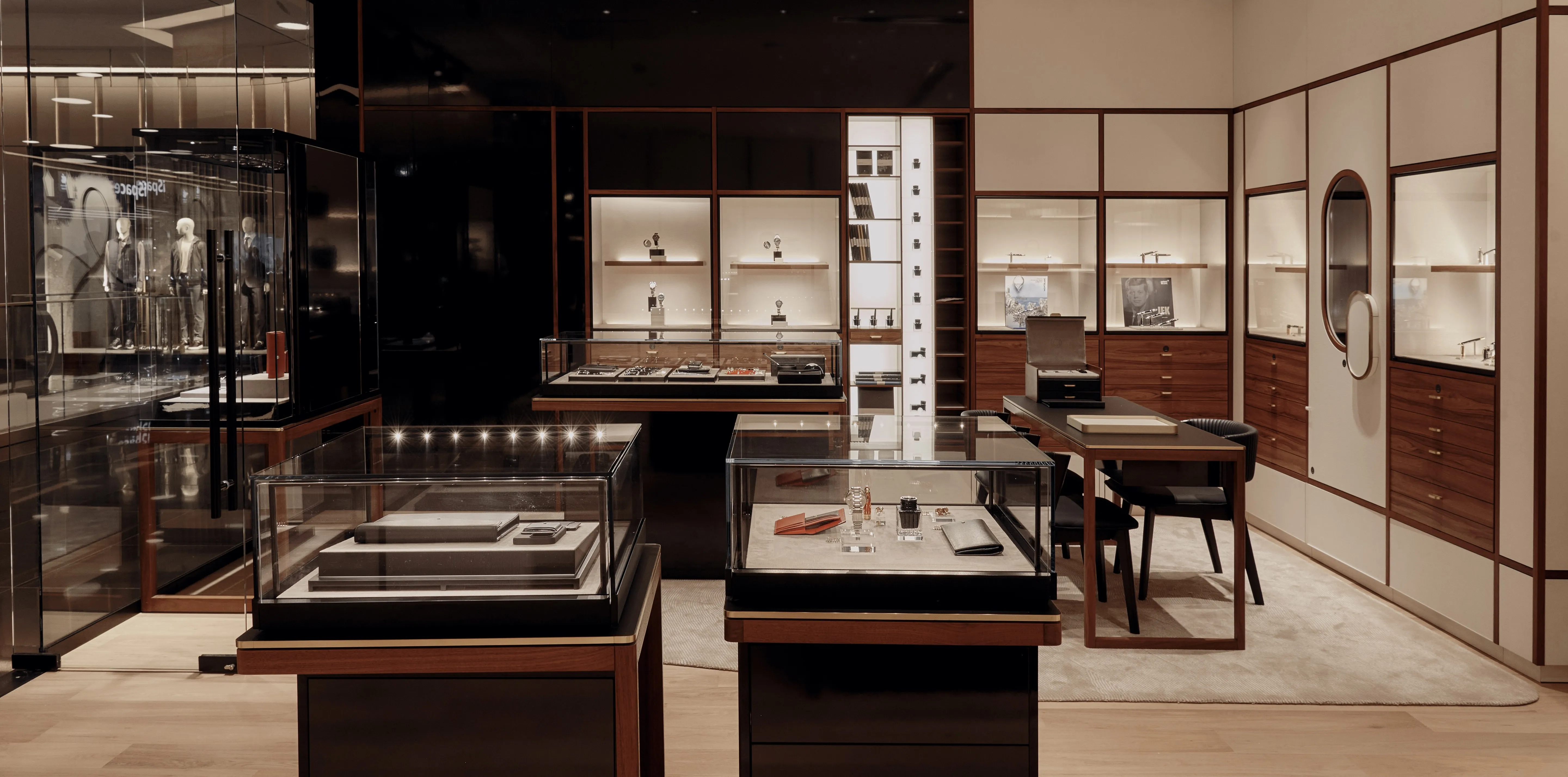 Открытие Montblanc в Esentai Mall 2